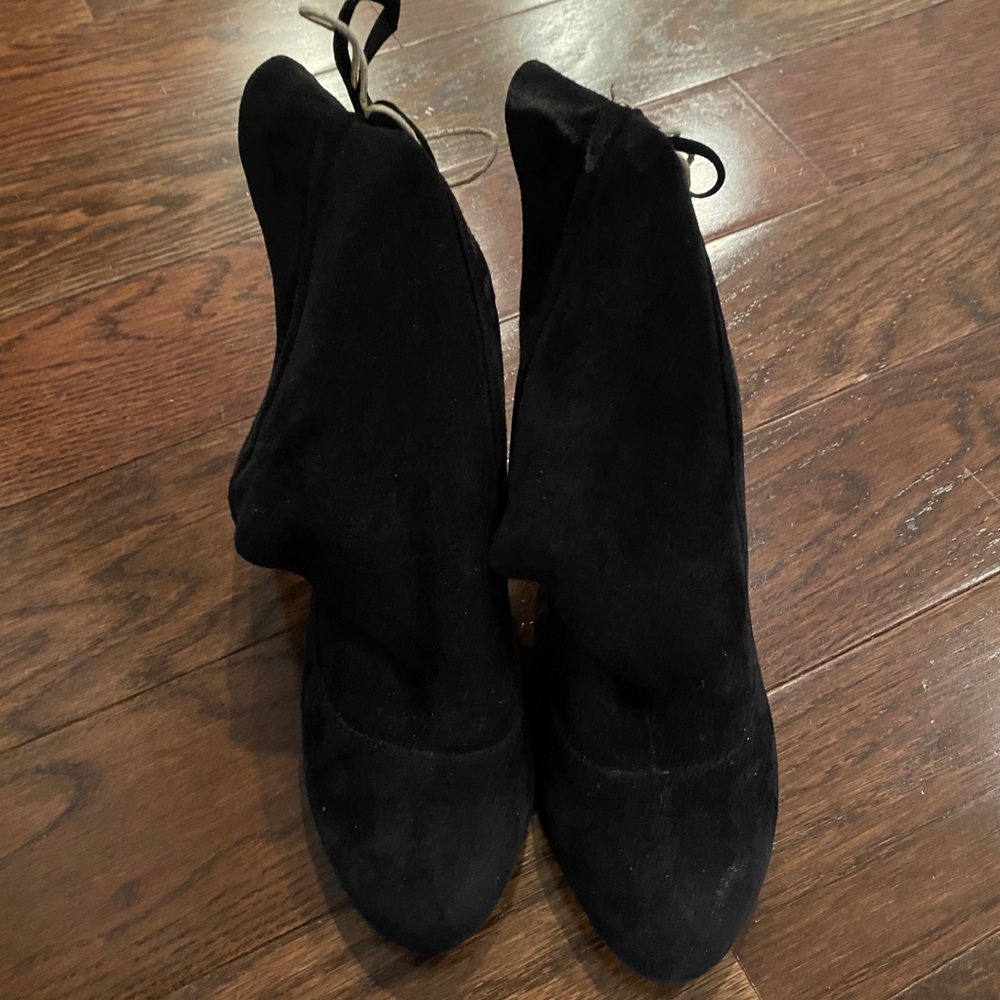Bcbg generation black suede wedge booties- 6.5M